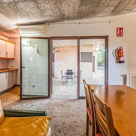 Apartment In With Wifi